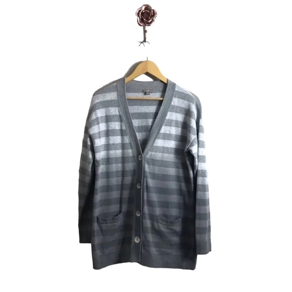 J Jill Small Cotton‎ Oversized Gray Ombre Striped Button Front Cardigan Layering - Picture 1 of 6